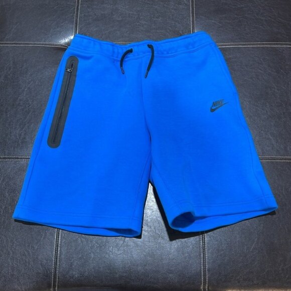 NIKE Boys' Nike Tech Fleece Shorts - Picture 6 of 12